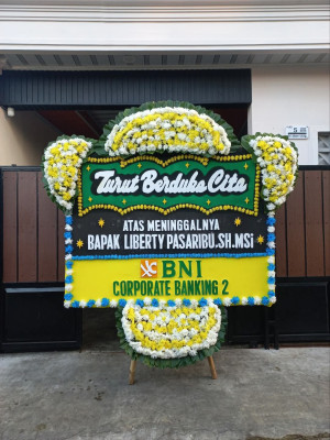 Papan Bunga Duka di Poka